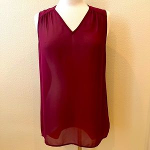 Laundry Burgundy Tank Size 6